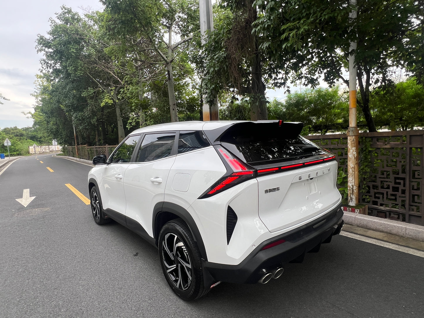 Geely Boyue COOL 1.5T Smart Plus