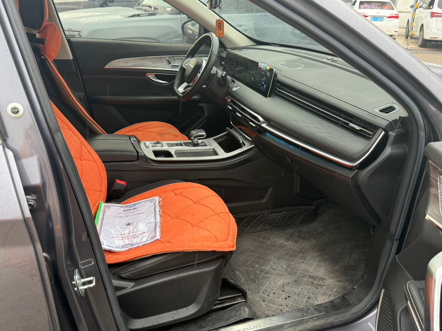 Jetour X70 PLUS 2023 1.6T DCT Strong Version 7-seat