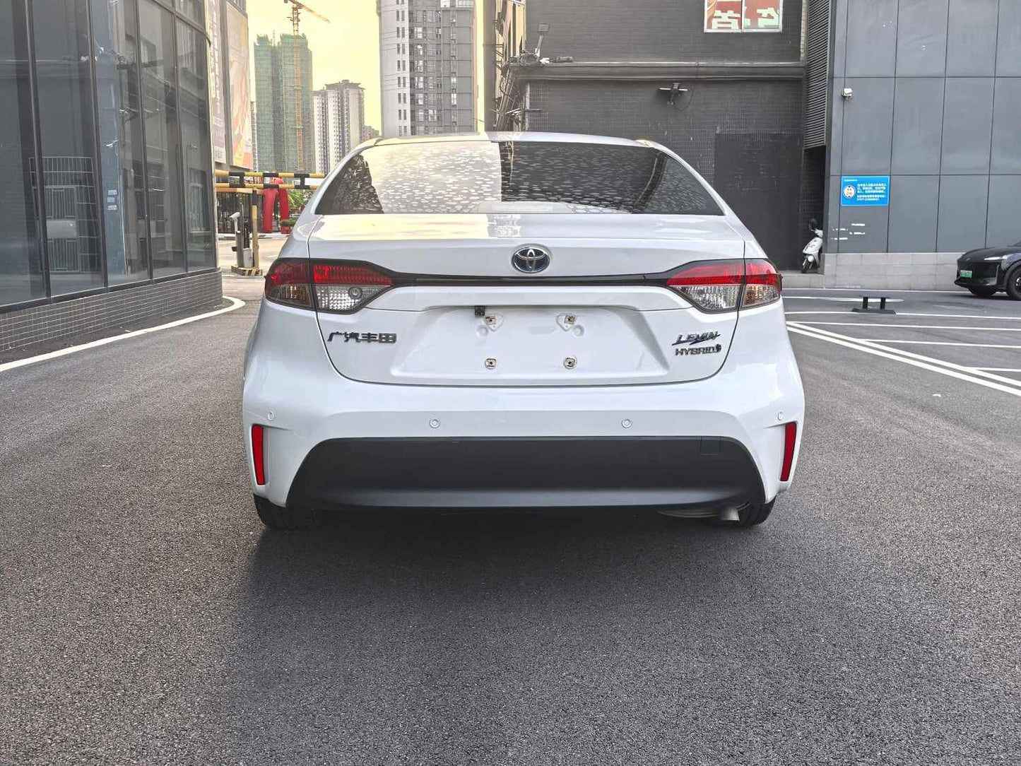 Toyota 2023 Levin Hybrid 1.8L CVT Smart Hybrid Leading Edition